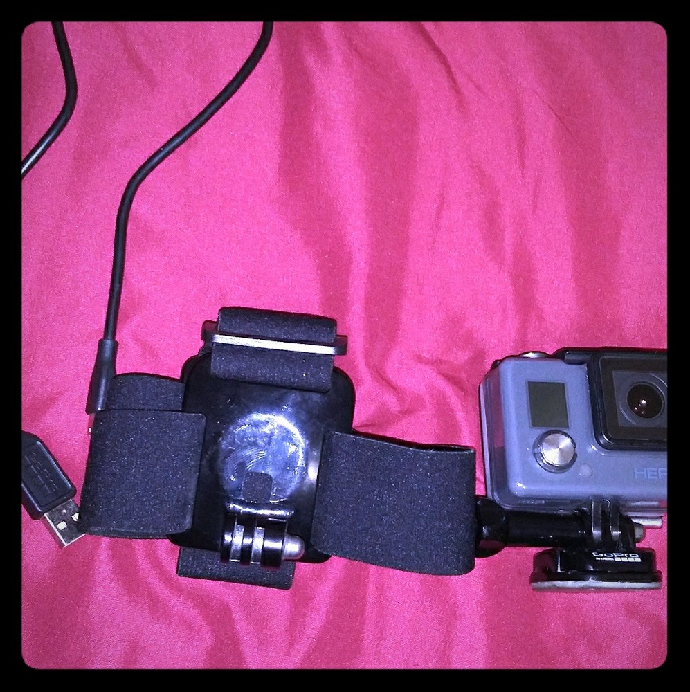 Go pro - Picture 1 of 1